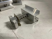 Aluminium middenklem voor montage zonnepaneel (80x) - afbeelding 3 van  3
