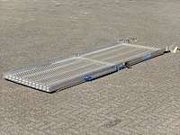 Aluminium oprijlaan voor bestelbus - afbeelding 1 van  11