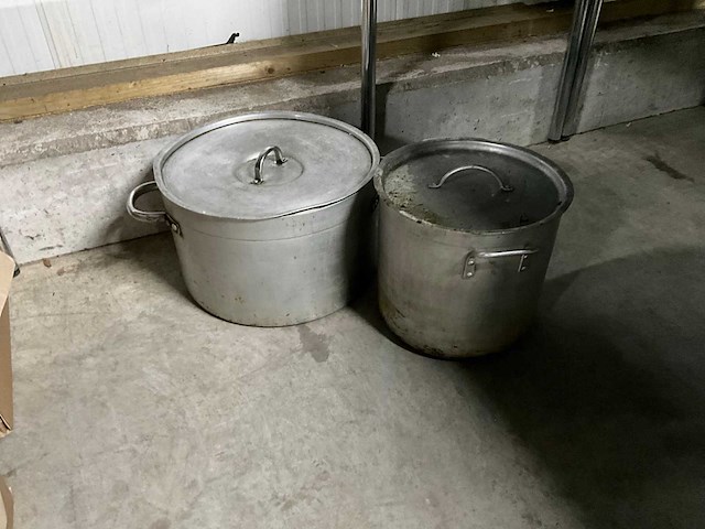 Aluminium pannen (2x) - afbeelding 1 van  3