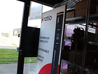 Aluminium peeslijst op voet. afmeting 100 x 220 cm. - afbeelding 1 van  2