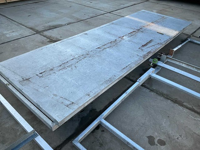 Aluminium plateau met diverse beugels - afbeelding 3 van  12