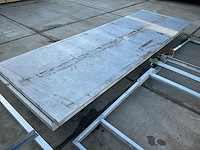 Aluminium plateau met diverse beugels - afbeelding 3 van  12