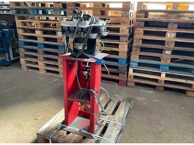 Aluminium profielbewerkingmachine (5x) - afbeelding 5 van  13