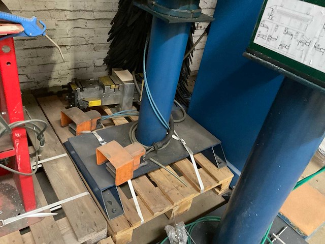 Aluminium profielbewerkingmachine (5x) - afbeelding 12 van  13