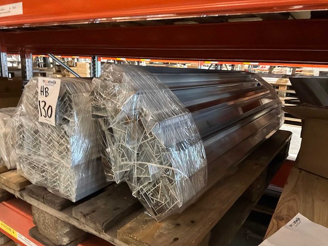 Aluminium profielen en messing platen (2x) - afbeelding 3 van  17