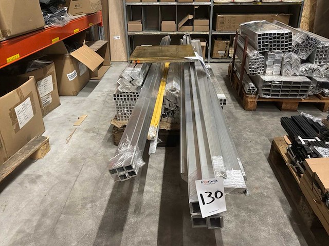 Aluminium profielen en messing platen (2x) - afbeelding 1 van  17