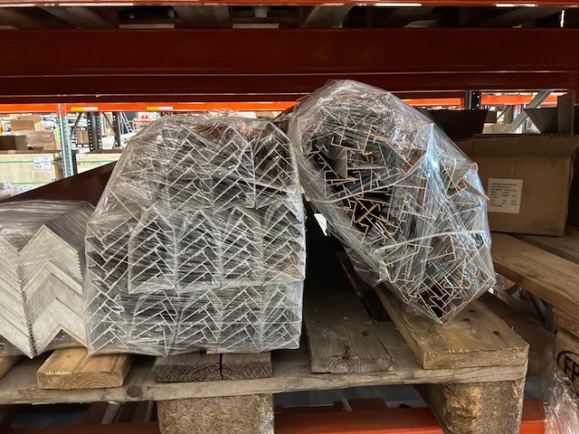 Aluminium profielen en messing platen (2x) - afbeelding 17 van  17