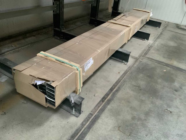 Aluminium profielen en tranenplaat - afbeelding 5 van  7