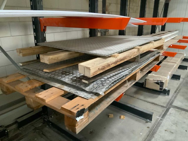 Aluminium profielen en tranenplaat - afbeelding 3 van  7