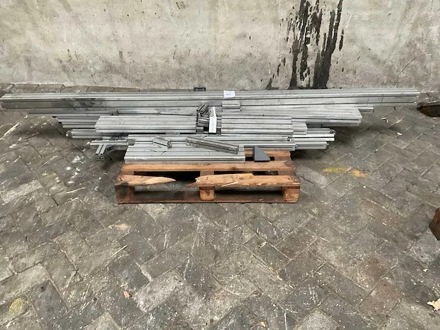 Aluminium profielen - afbeelding 1 van  6