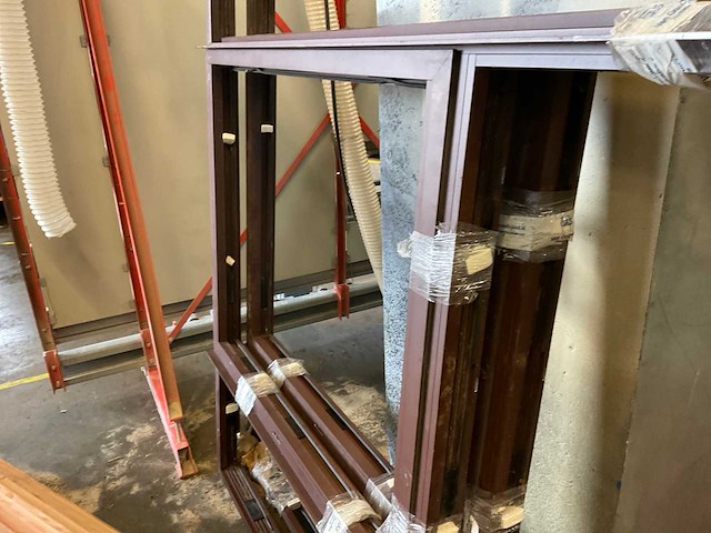 Aluminium raamkozijn (2x) - afbeelding 4 van  6