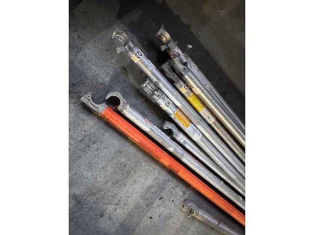 Aluminium rolsteiger 3,4 meter hoog - afbeelding 4 van  10