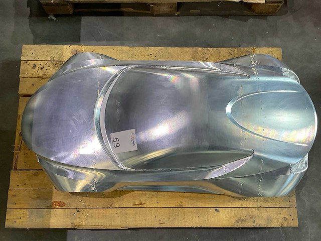 Aluminium schaalmodel sportauto - afbeelding 2 van  2