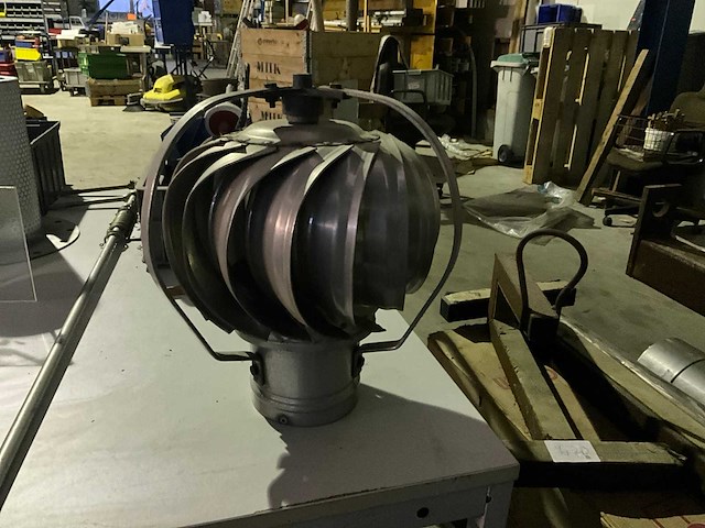 Aluminium schoorsteenkappen - afbeelding 4 van  5