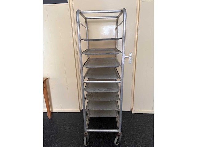 Aluminium serveerwagen - afbeelding 2 van  3