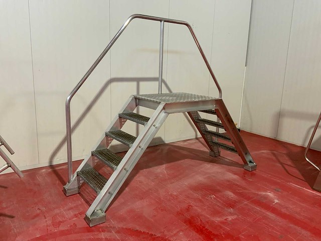 Aluminium / stalen bordes - afbeelding 4 van  5