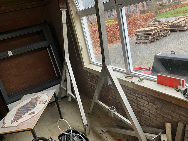 Aluminium steiger-/ platform steunen - afbeelding 1 van  6