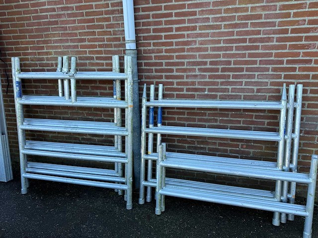 Aluminium steiger v.v. trap, valbeveiliging, steigerwielen - afbeelding 9 van  21