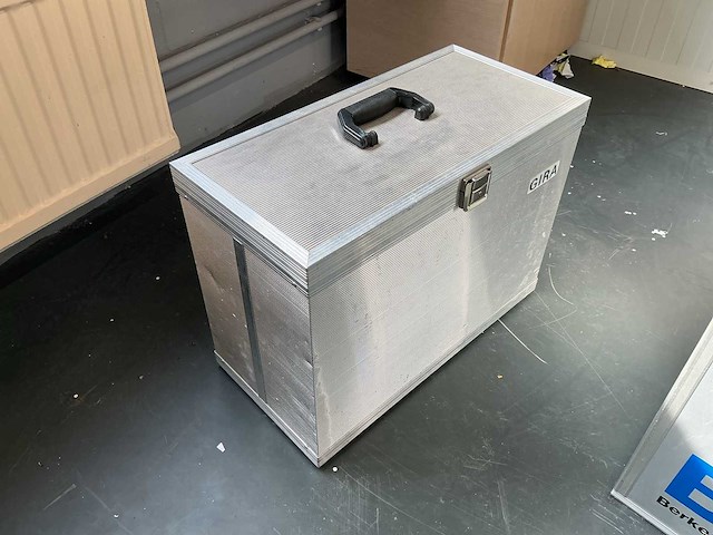 Aluminium transportkoffer - afbeelding 1 van  3