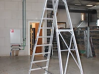 Aluminium trap asc met negen treden en bordes - afbeelding 2 van  2