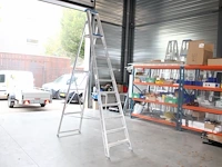 Aluminium trap asc met negen treden en bordes