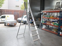 Aluminium trap solide met zes treden en bordes