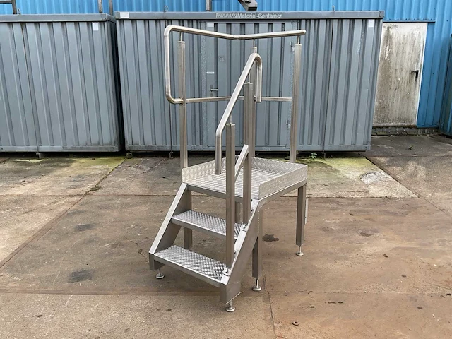 Aluminium trap - afbeelding 1 van  5