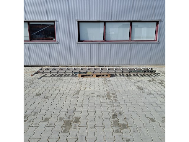 Aluminium trekladder, altrex, 16 treeds, onbek. - afbeelding 2 van  7