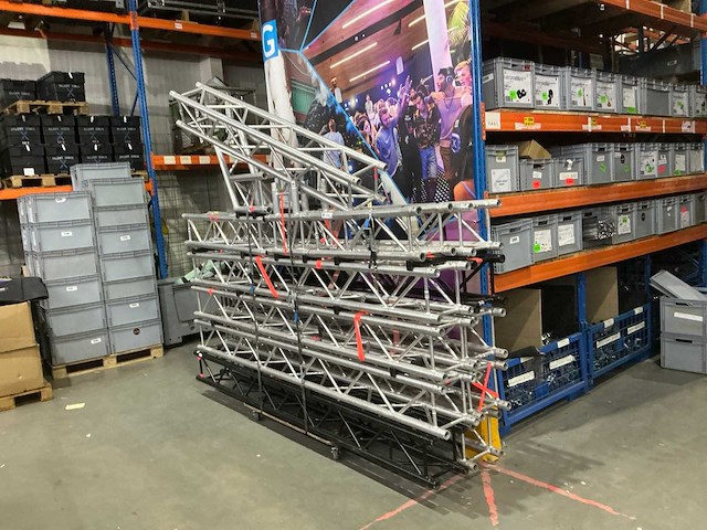 Aluminium trus (14x) - afbeelding 1 van  8