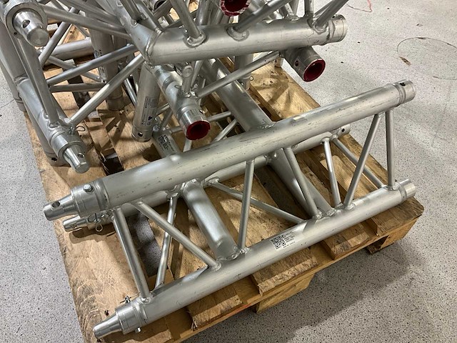 Aluminium trus hoeken (11x) - afbeelding 2 van  4