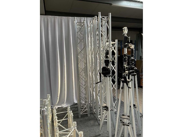 Aluminium trus - afbeelding 6 van  9