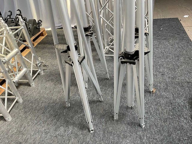 Aluminium trus - afbeelding 9 van  9