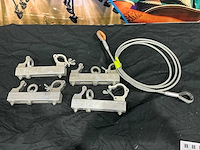 Aluminium trusophangonderdeel (4x) - afbeelding 1 van  4