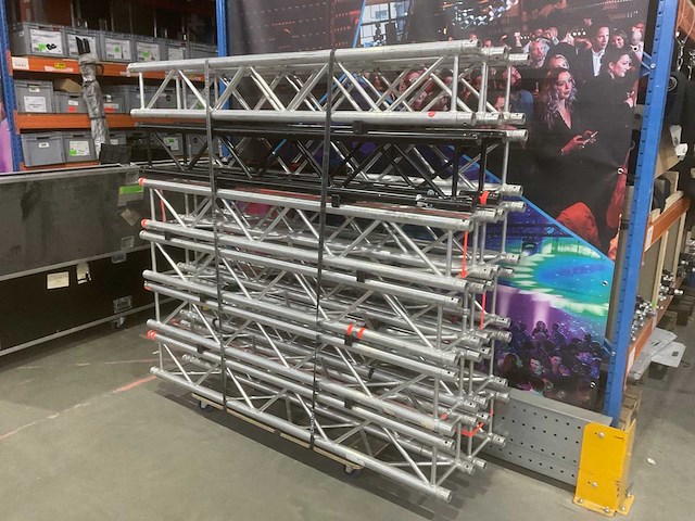 Aluminium truss (12x) - afbeelding 3 van  3
