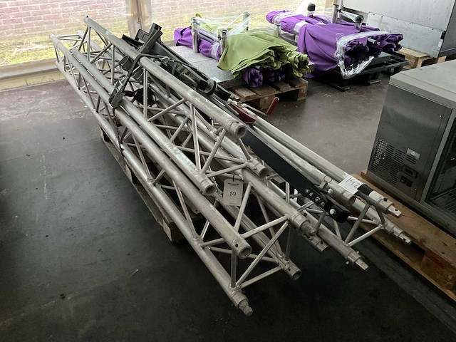 Aluminium truss (4x) - afbeelding 1 van  3