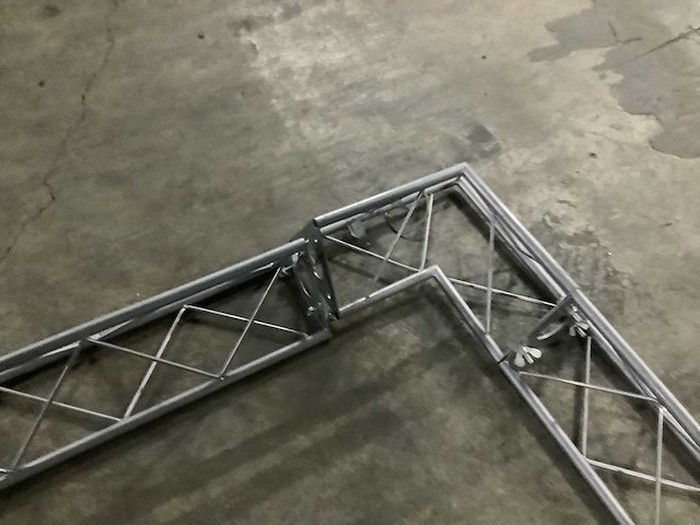 Aluminium trusse - afbeelding 6 van  8
