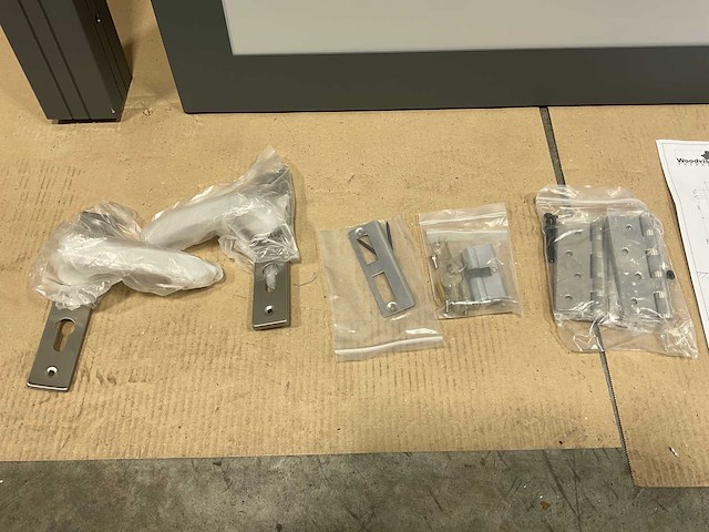 Aluminium tuindeur - lichtgrijs - 183x93 cm - afbeelding 4 van  6