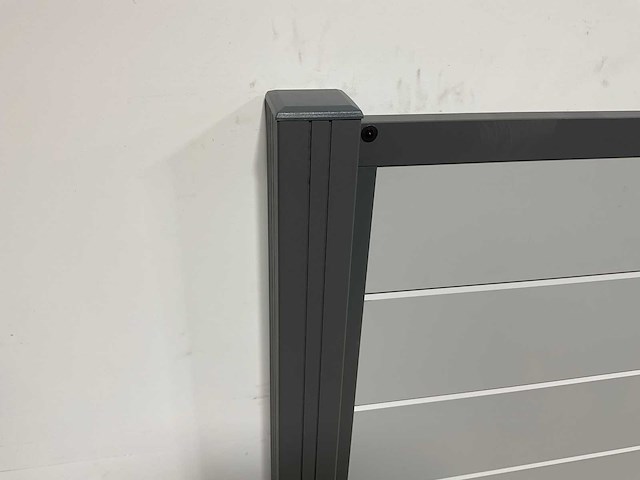 Aluminium tuinscherm - lichtgrijs - 181,5x181,5 cm (15x) - afbeelding 3 van  5