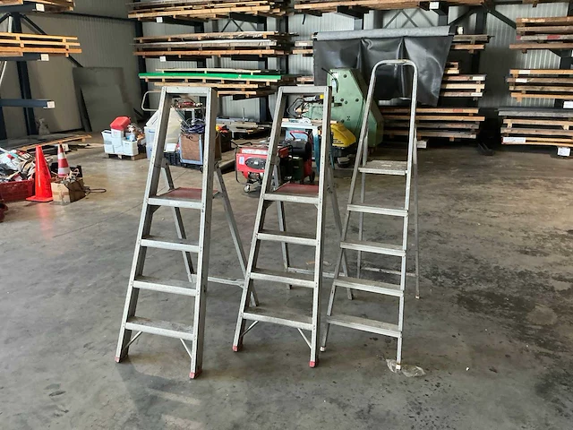 Aluminium uitzettrap (3x) - afbeelding 1 van  4
