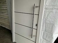 Aluminium voordeur met kozijn - afbeelding 3 van  6