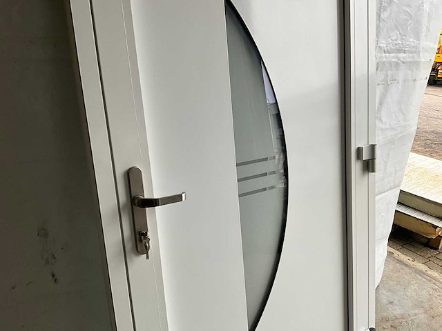 Aluminium voordeur met kozijn - afbeelding 7 van  7
