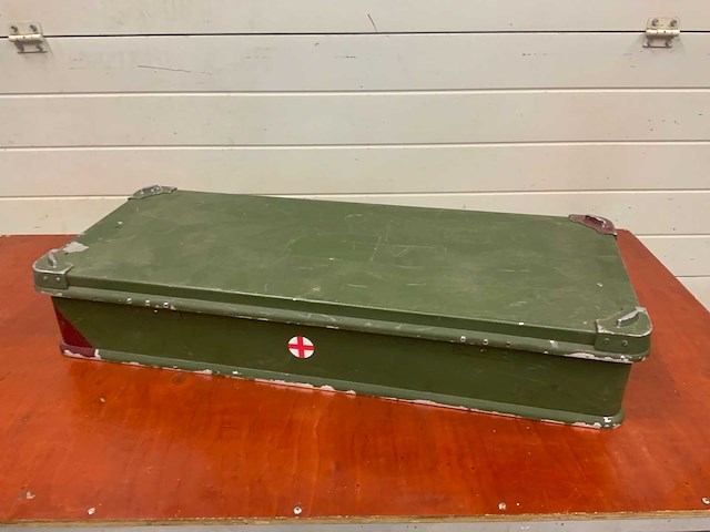 Aluminiumkist met onderzoekslamp - afbeelding 6 van  7