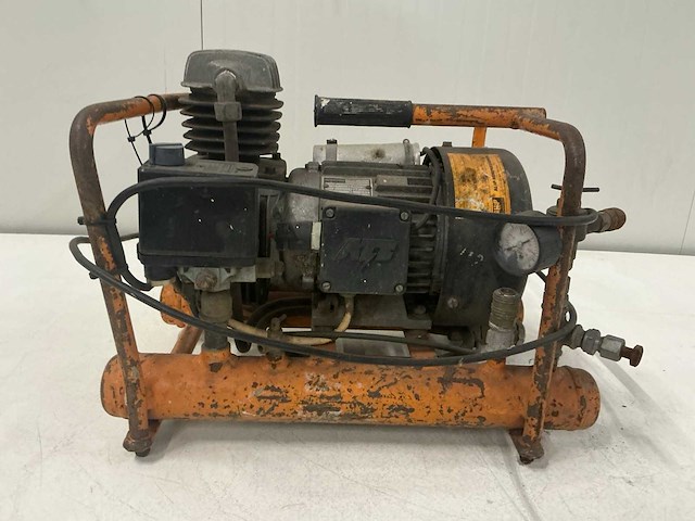 Alup luchtcompressor - afbeelding 2 van  6