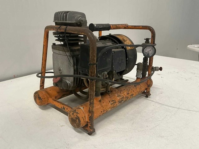 Alup luchtcompressor - afbeelding 3 van  6