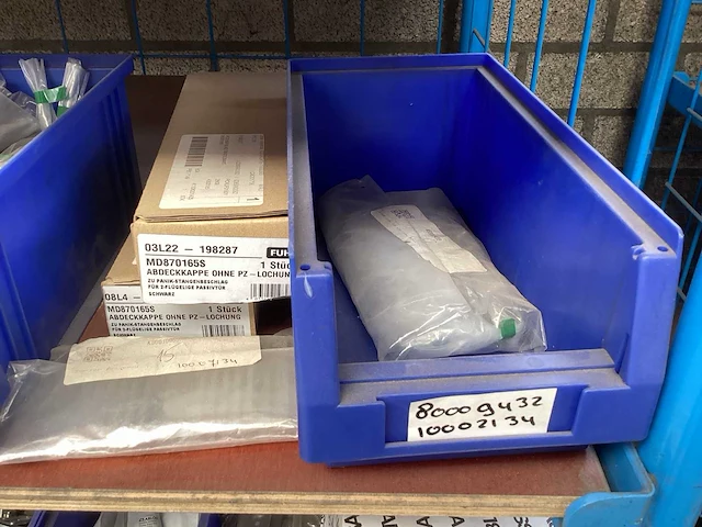 Aluprof, assa abloy partij divers sluitwerk - afbeelding 13 van  26