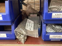 Aluprof partij schroeven - afbeelding 21 van  21