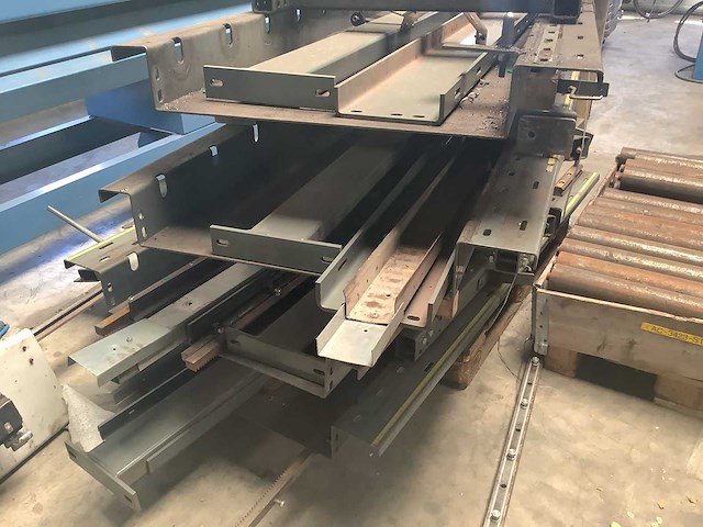 Alzmetall - ac 32 - cnc-boormachine - afbeelding 3 van  13