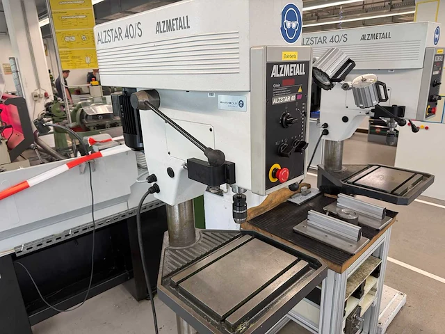 Alzmetall - alzstar 40/s - kolomboormachine - afbeelding 3 van  9