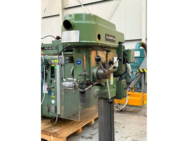 Alzmetall ab3/esv kolomboormachine - afbeelding 1 van  3