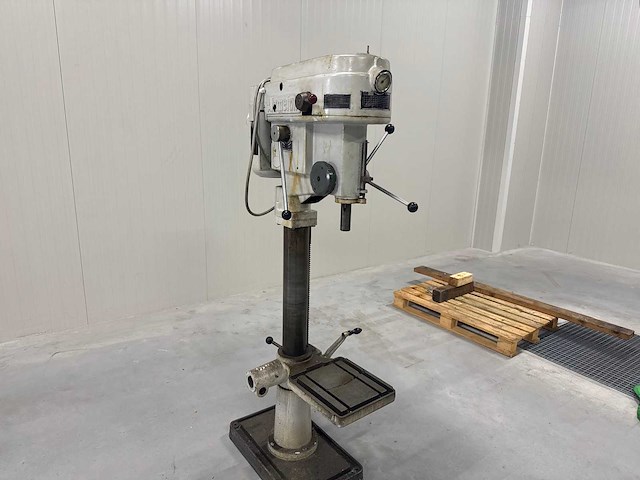 Alzmetall ab3ies kolomboormachine - afbeelding 2 van  8